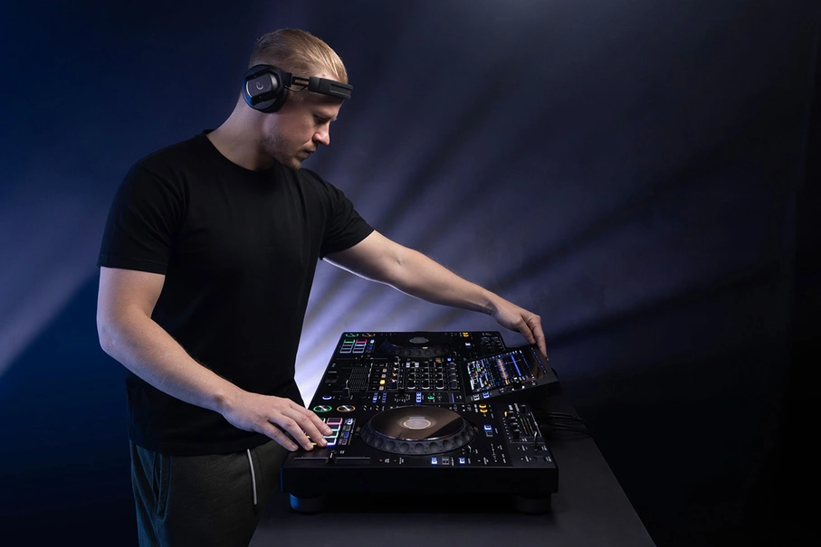 AlphaTheta XDJ-AZ | 4 Kanal Profesyonel DJ Controller | Sesçi Baba